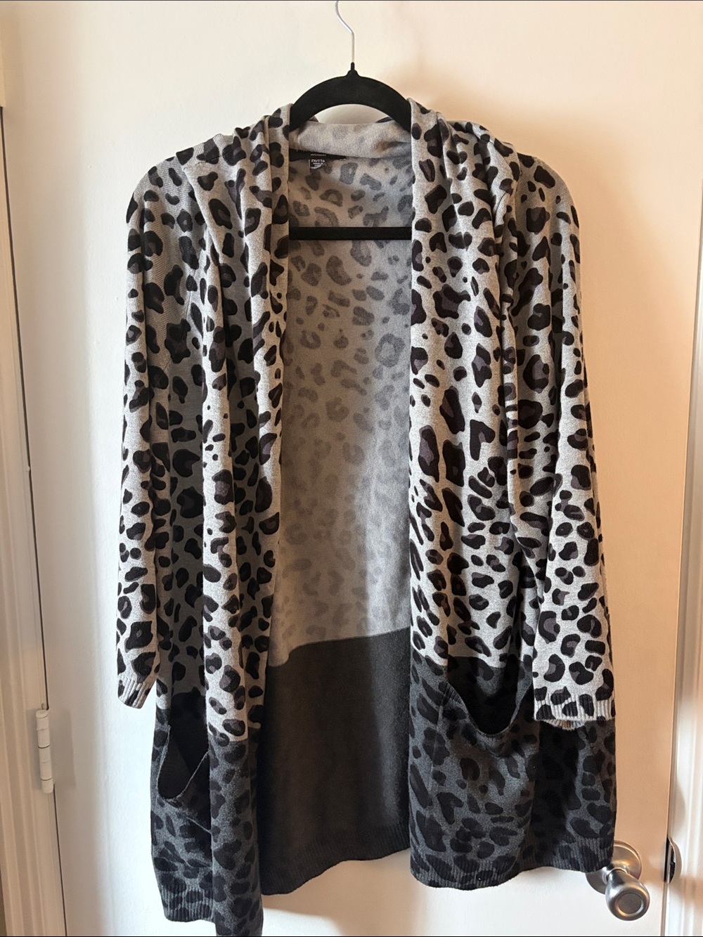 Premise Gray and Black Leopard Open Cardigan